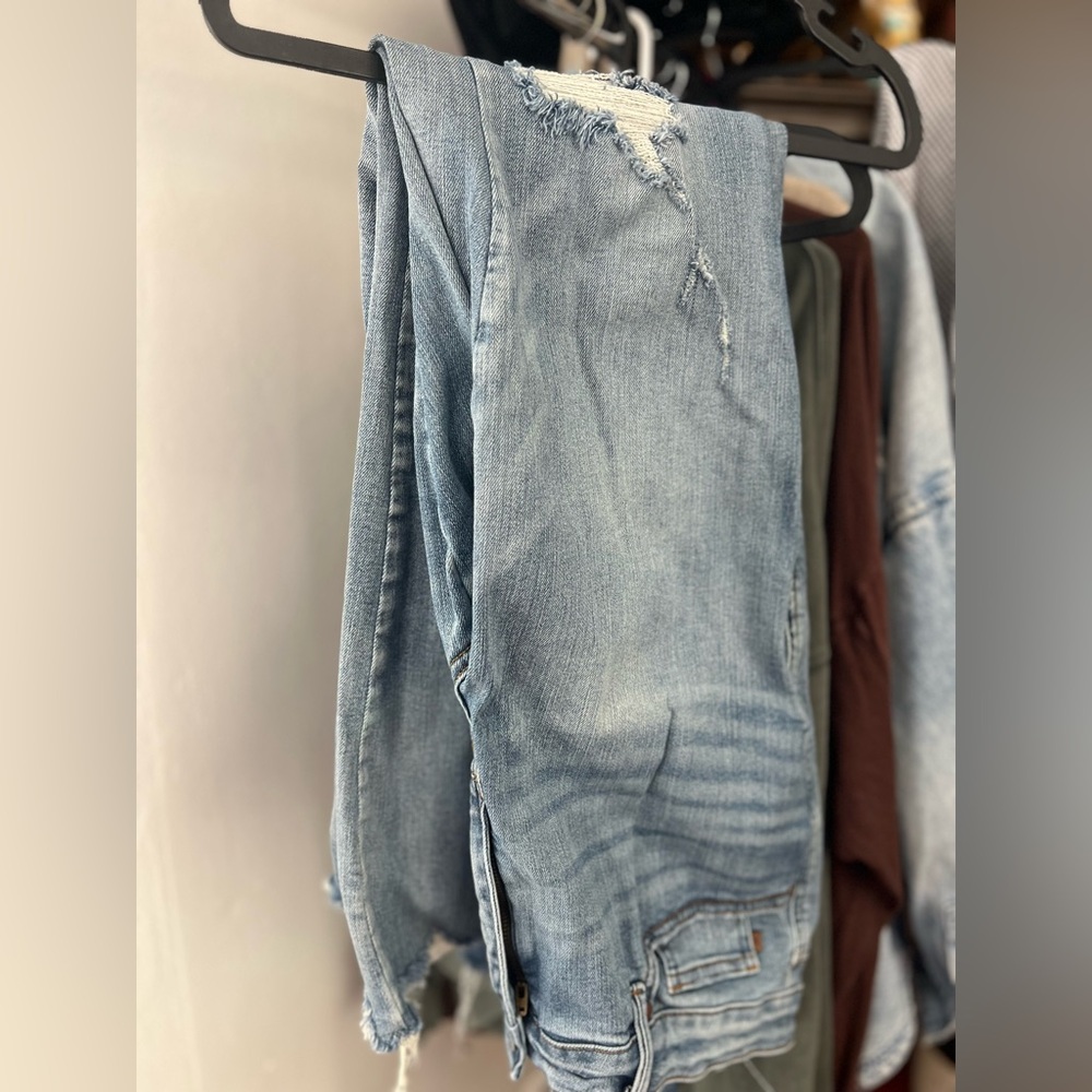 Judy Blue Distressed Flare Jeans